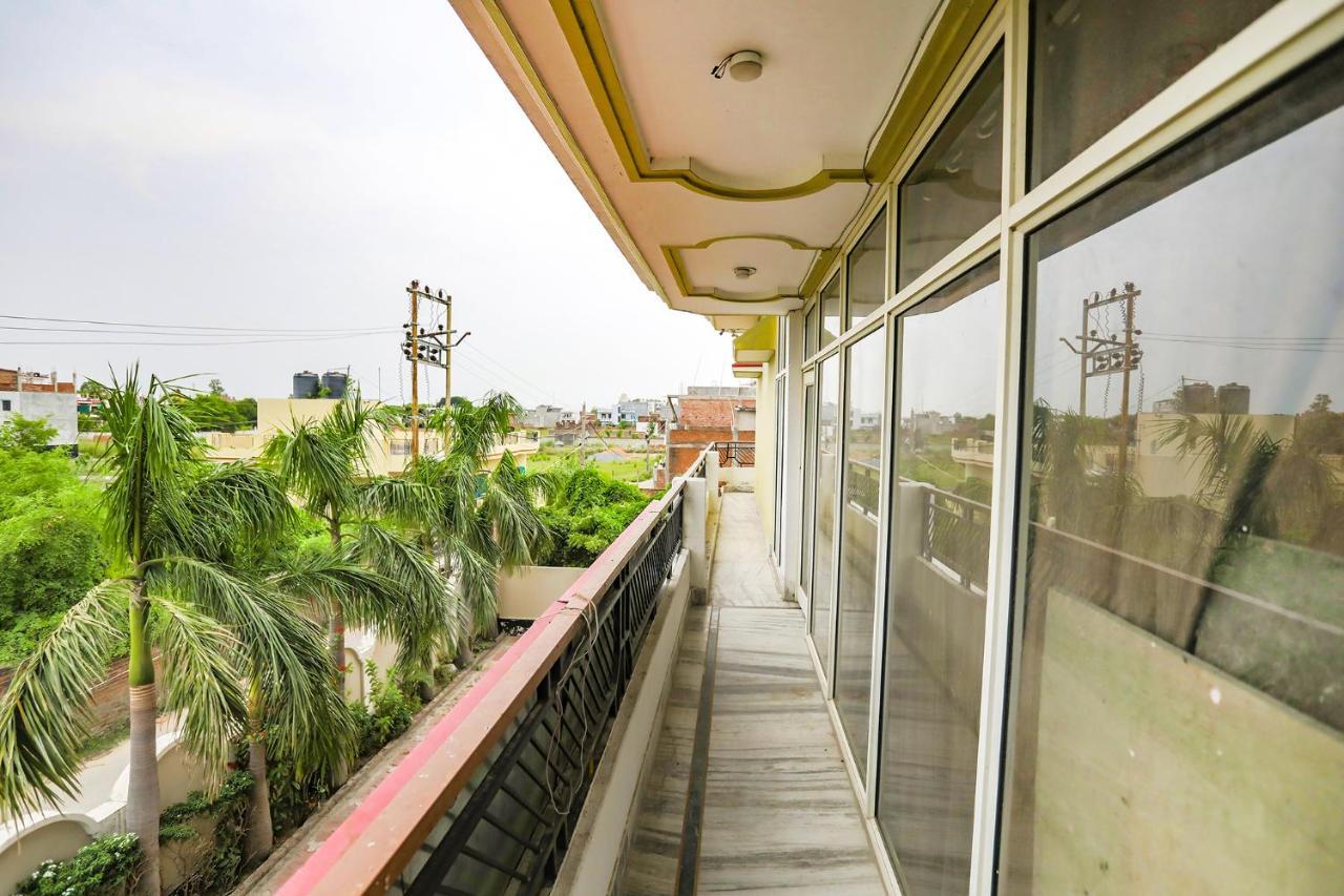 Fabhotel Kriti Green Varanasi Exterior photo