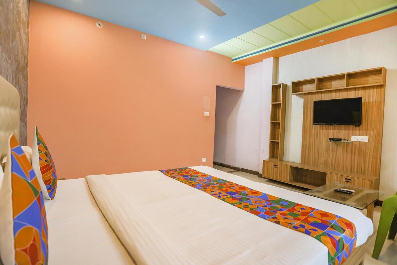 Fabhotel Kriti Green Varanasi Exterior photo